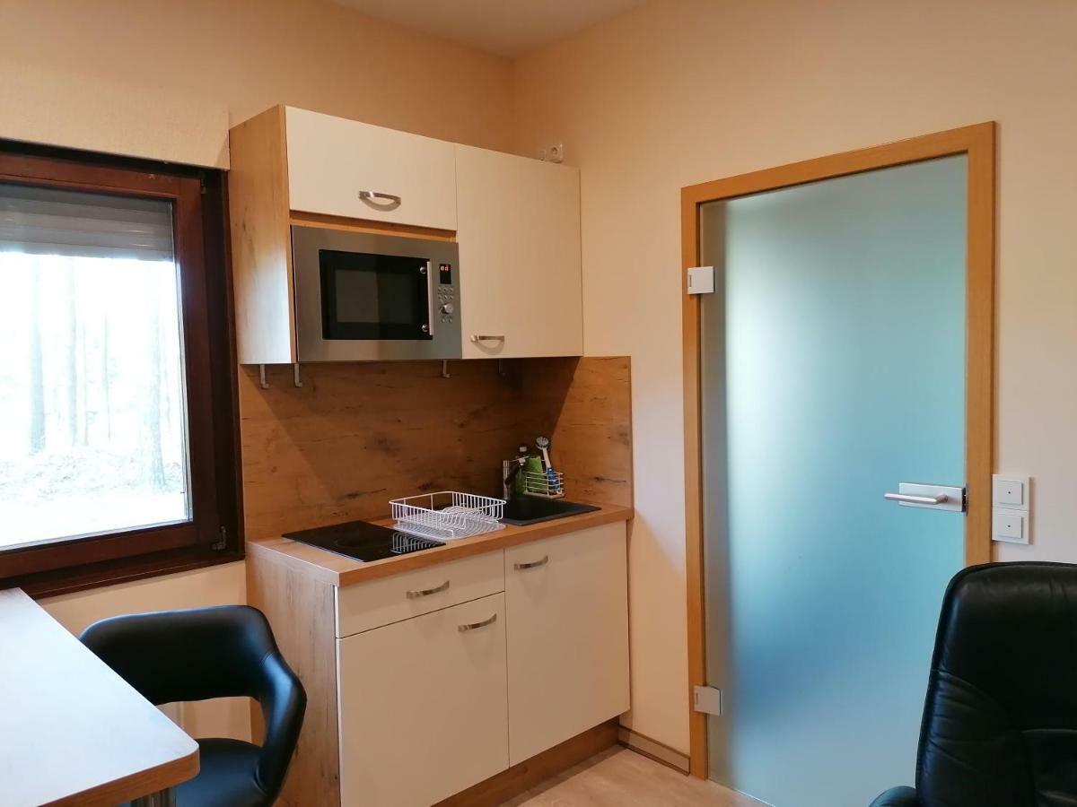 Apartment Gnubbel Am Wald ไวส์วาสเซอร์ ภายนอก รูปภาพ